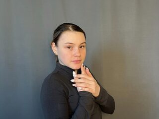 Samira Sneathen