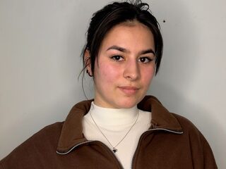 Deandra Mattock