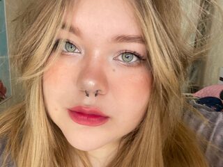 Arina Ray