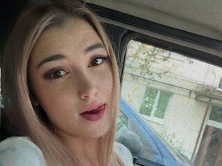 Krissy Equia