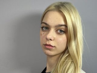 Stefany Denna