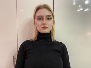 Lily Mayers
