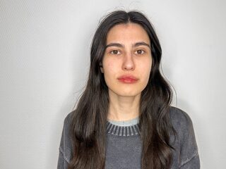 Karima Zwick