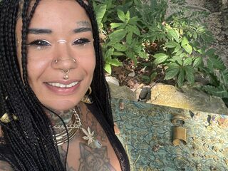 Akira Knox