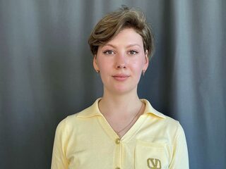 Shira Younglove
