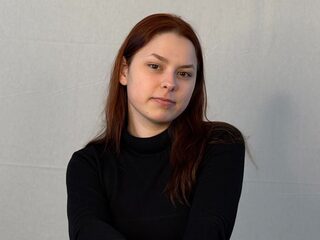 Clora Kuhr