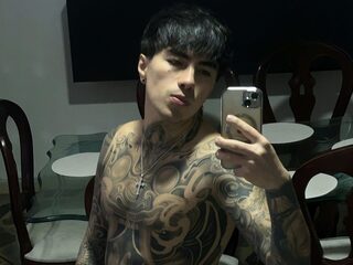 Zac Lee