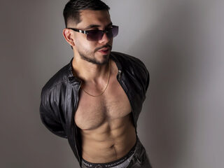 Bastian Roman