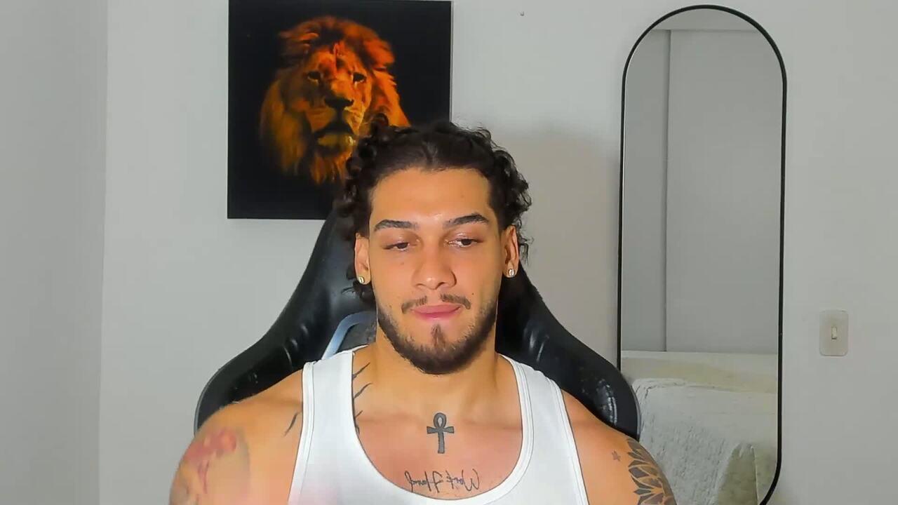 Group Chat: show ass - Part 2