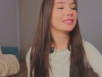 Emilia Glow Private Webcam Show