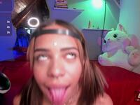 Yummi Hanna Private Webcam Show